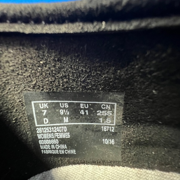 NIB/NWT🤩 |•CLARKS•| CLOUDSTEPPERS Comfort Slip On Black Shoes Size 9 1/2 - Picture 10 of 15